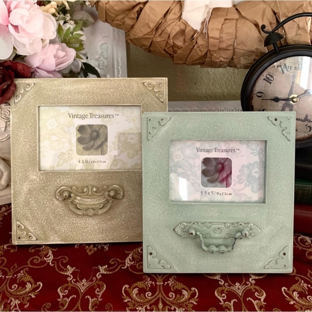 "Vintage Treasures" photo frames (2) sand (4 X 6) and mint (3.5 X 5). - Picture 10 of 10